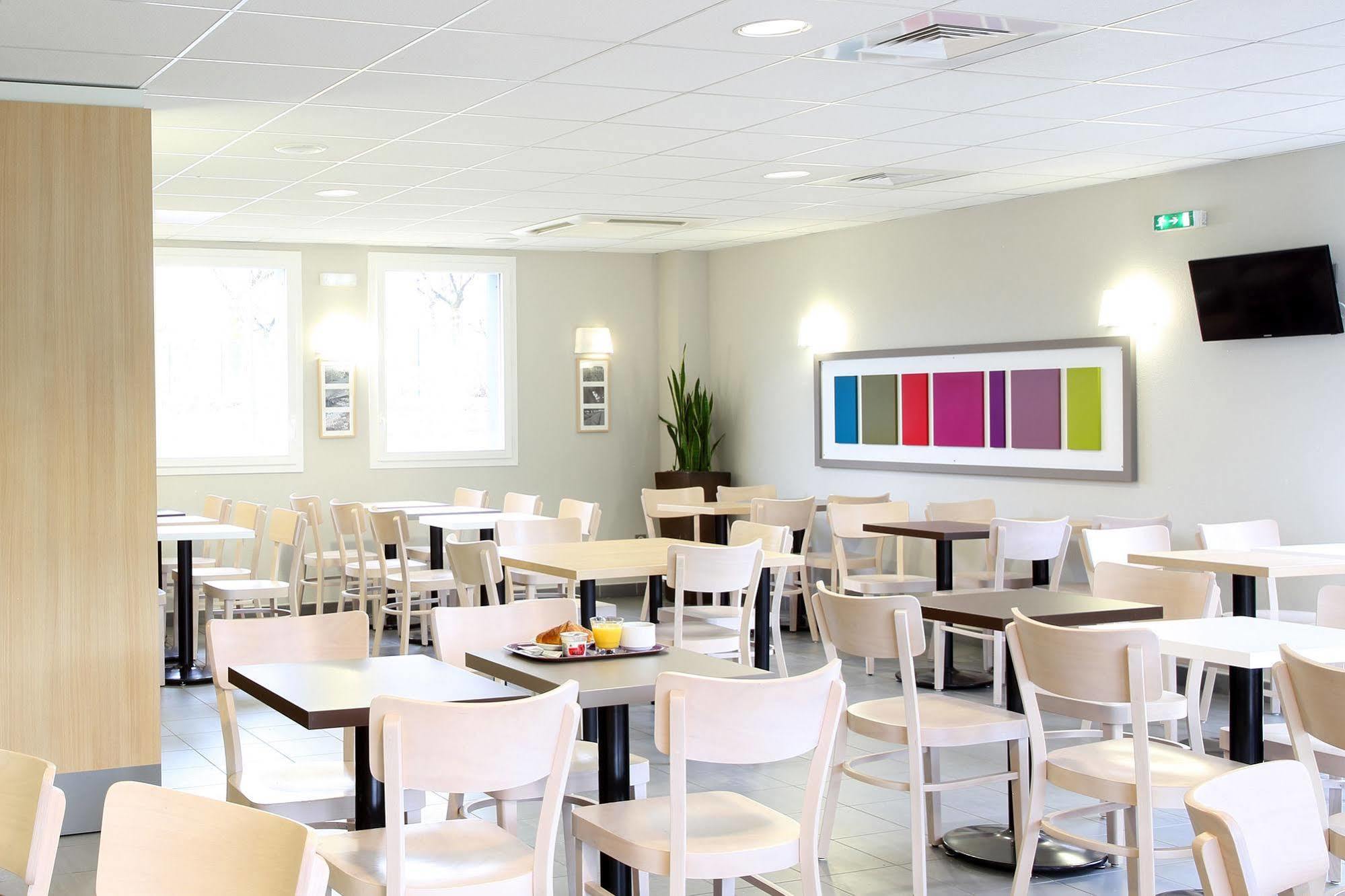 B&B Hotel Montpellier Centre Le Millenaire Экстерьер фото